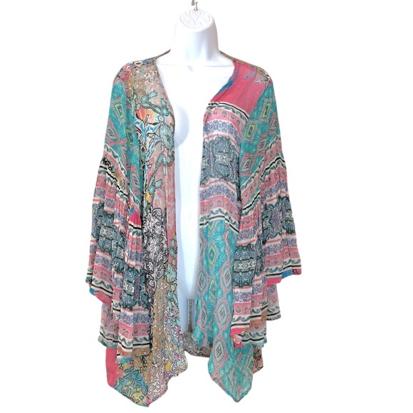 Saachi Floral Print Bell Ruffle Sleeve Sheer Ruana Kimono - Picture 5 of 11